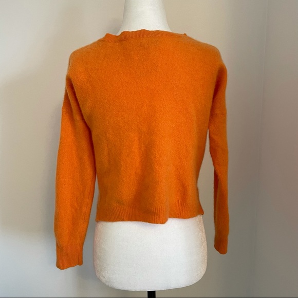 360 Cashmere sweater with patch pockets - Picture 3 of 7
